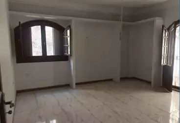 House / Home For sale - 2 rooms