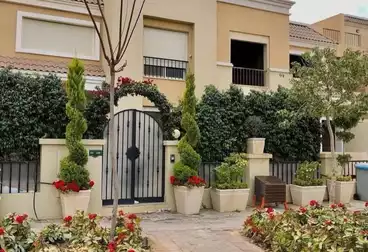 Town House For sale - 5 rooms