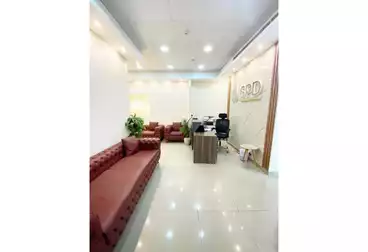 Administrative For rent - 4 rooms - floor 1