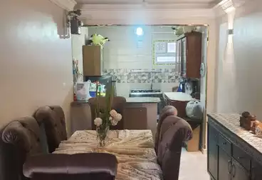 Full Floor For sale - 3 rooms - floor 8