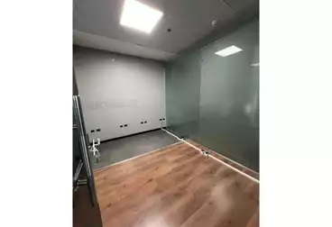 Offices For rent - 3 rooms - floor 0