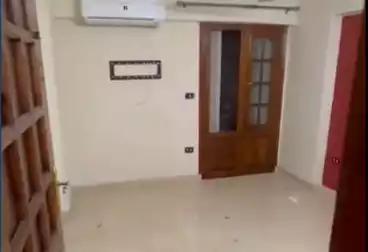 Apartments For sale - 3 rooms - floor 4