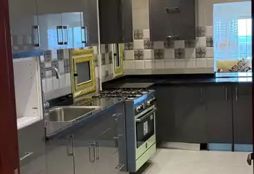 Apartments For sale - 3 rooms - floor 5