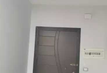Apartments For sale - 3 rooms - floor 4