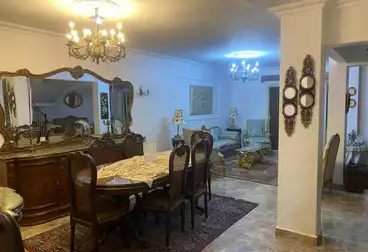Town House For sale - 5 rooms