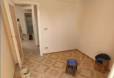 Apartments For sale - 2 rooms - floor 11