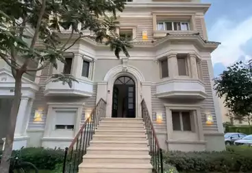 Apartment with Garden For sale - 3 rooms - floor 0