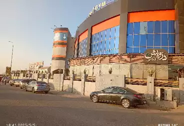 محلات للبيع - بالدور 1