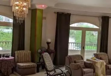 منزل / بيت للبيع - 9 غرف