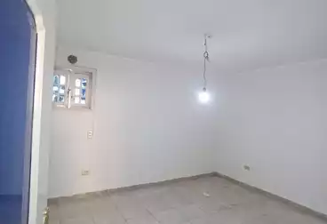 Apartments For rent - 2 rooms - floor 9