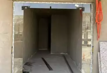 Commercial For sale - floor 0