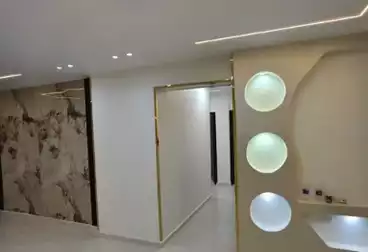 Apartments For sale - 3 rooms - floor 4