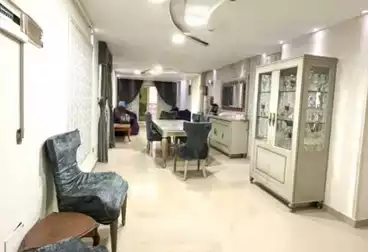 Apartments For sale - 3 rooms - floor 6
