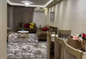Furnished Apartment For rent - 3 rooms - floor 3
