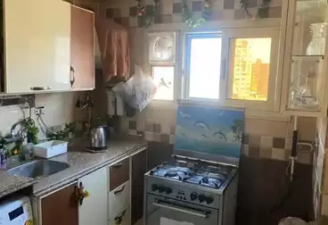 Apartments For sale - 2 rooms - floor 9