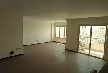 عقارات للبيع - 3 غرف - بالدور 11