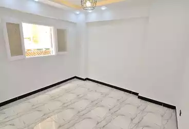 Apartments For sale - 3 rooms - floor 1