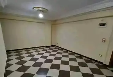 Apartments For sale - 3 rooms - floor 1