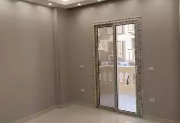 شقق للإيجار - 3 غرف - بالدور 1