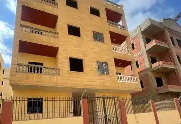 Apartments For sale - 3 rooms - floor 1