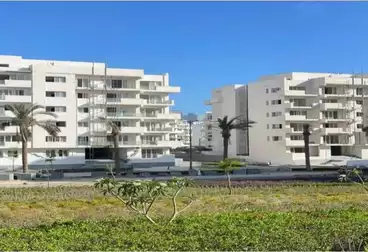 Apartments For sale - 3 rooms - floor 4