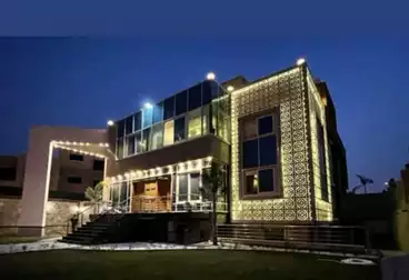 Villas For sale - 10 rooms
