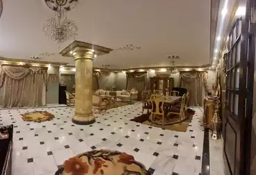 Apartments For sale - 5 rooms - floor 2