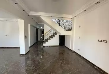 Apartments For rent - 3 rooms - floor 4