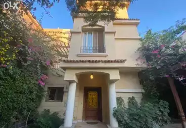 فلل للبيع - 6 غرف