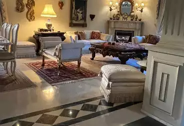 فيلا منفصلة للبيع - 6 غرف