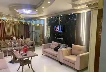 Apartments For rent - 4 rooms - floor 4