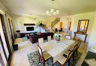 Villas For rent - 5 rooms
