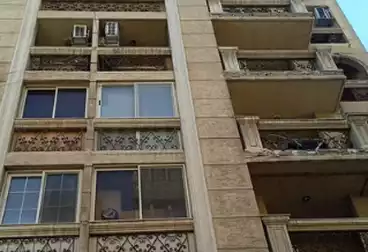 Apartments For sale - 3 rooms - floor 2