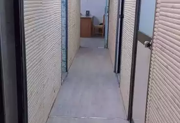 Medical Center For sale - 4 rooms - floor 1