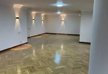 Corporate Branch For rent - 5 rooms - floor 8