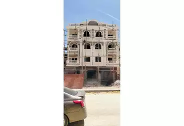 Apartment with Garden For sale - 3 rooms - floor 0