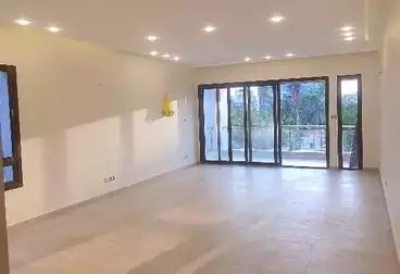 Apartments For sale - 3 rooms - floor 1