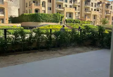 Apartment with Garden For sale - 3 rooms - floor 0