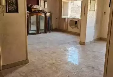 Furnished Apartment For sale - 3 rooms - floor 7