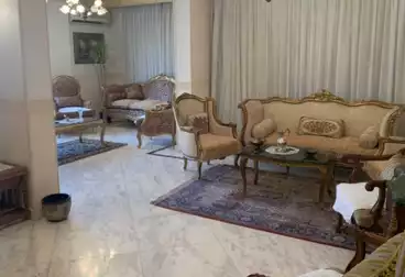 Apartments For sale - 3 rooms - floor 8