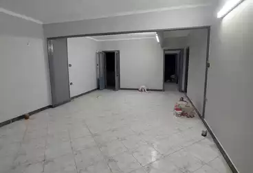 Apartments For sale - 2 rooms - floor 5