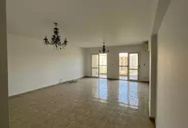 Apartment with Garden For sale - 3 rooms - floor 0
