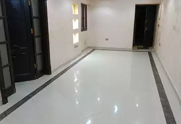 Apartments For sale - 3 rooms - floor 8