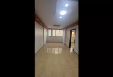 Apartments For sale - 2 rooms - floor 10
