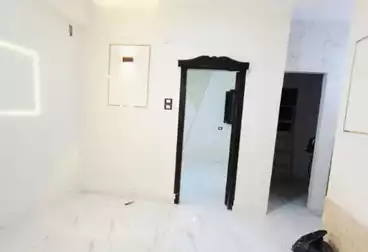 Apartments For sale - 3 rooms - floor 1