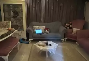 Apartments For sale - 2 rooms - floor 4