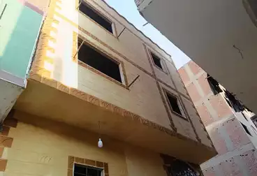 منزل / بيت للبيع - 6 غرف
