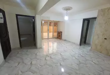 Apartments For sale - 2 rooms - floor 1