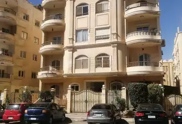 Duplex with Garden For sale - 4 rooms - floor 0