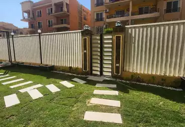 Apartment with Garden For sale - 3 rooms - floor 0